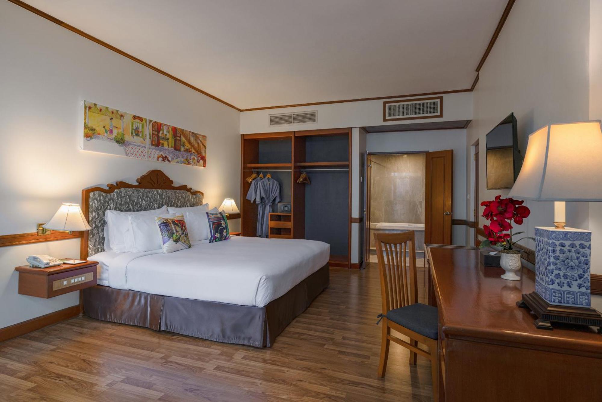 Royal Phuket City Hotel Εξωτερικό φωτογραφία Deluxe Room