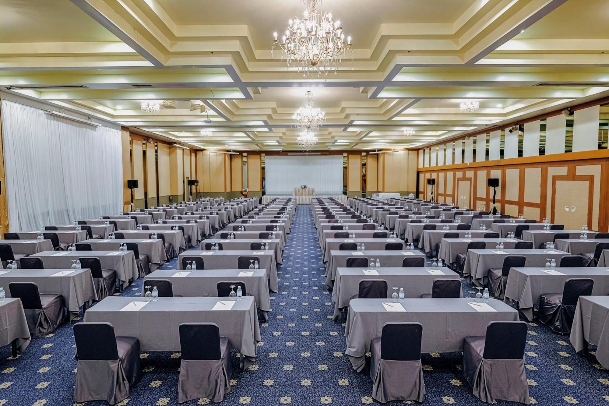 Royal Phuket City Hotel Εξωτερικό φωτογραφία The Grand Ballroom