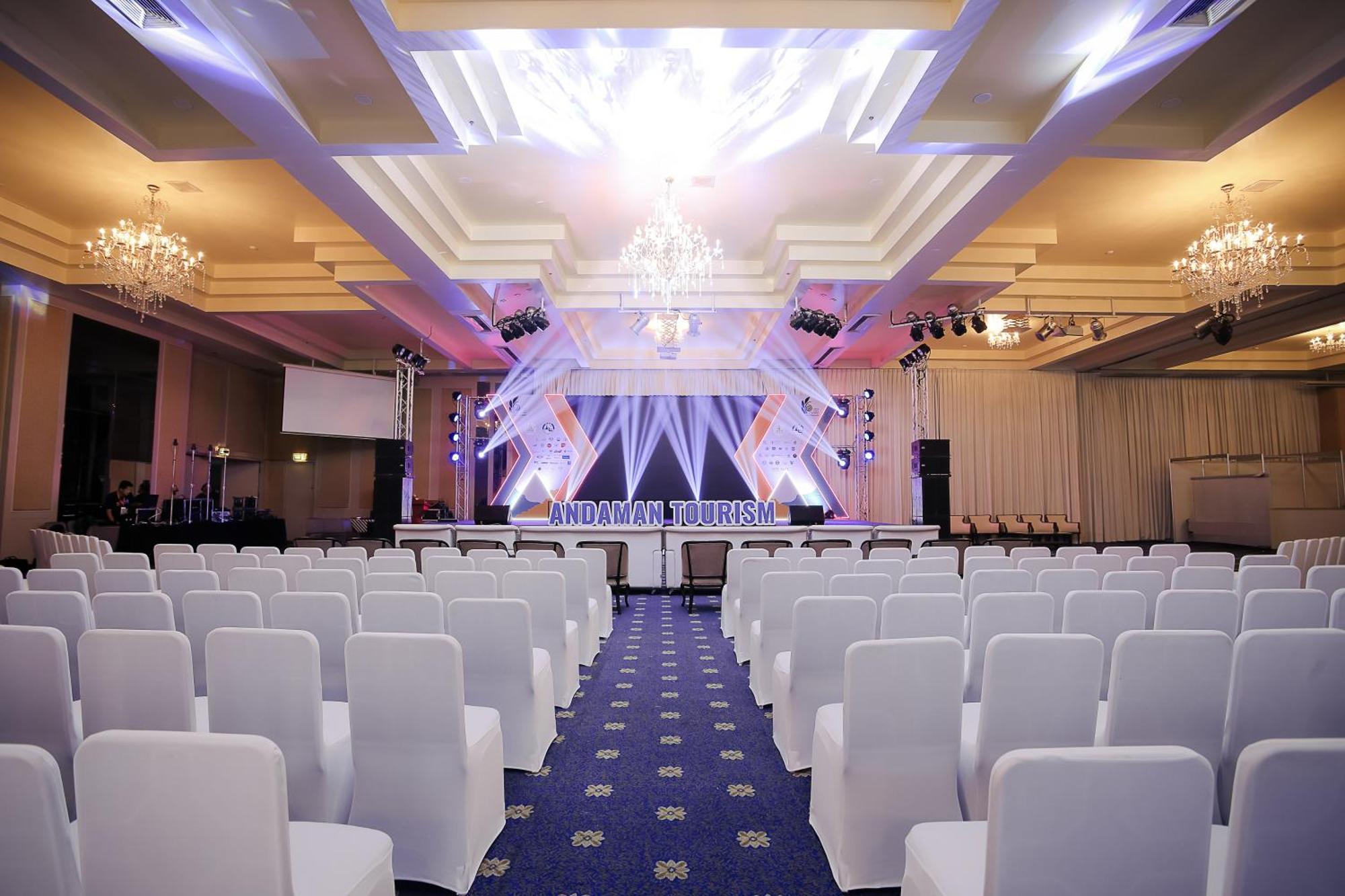 Royal Phuket City Hotel Εξωτερικό φωτογραφία The Grand Ballroom
